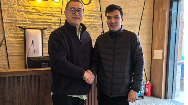 热烈欢迎塔吉克斯坦友人来我司参观考察