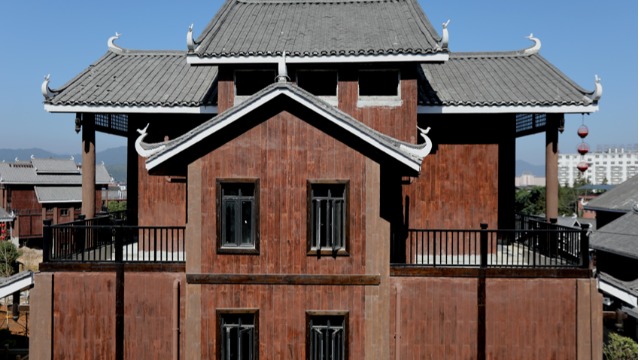 广西三江百家宴选用锦埴软瓷做为外饰面材料