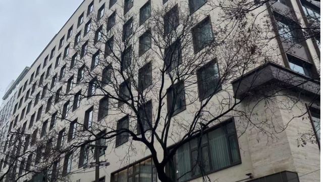 南京珍珠饭店外立面改造选用锦埴软瓷做为外饰面材料
